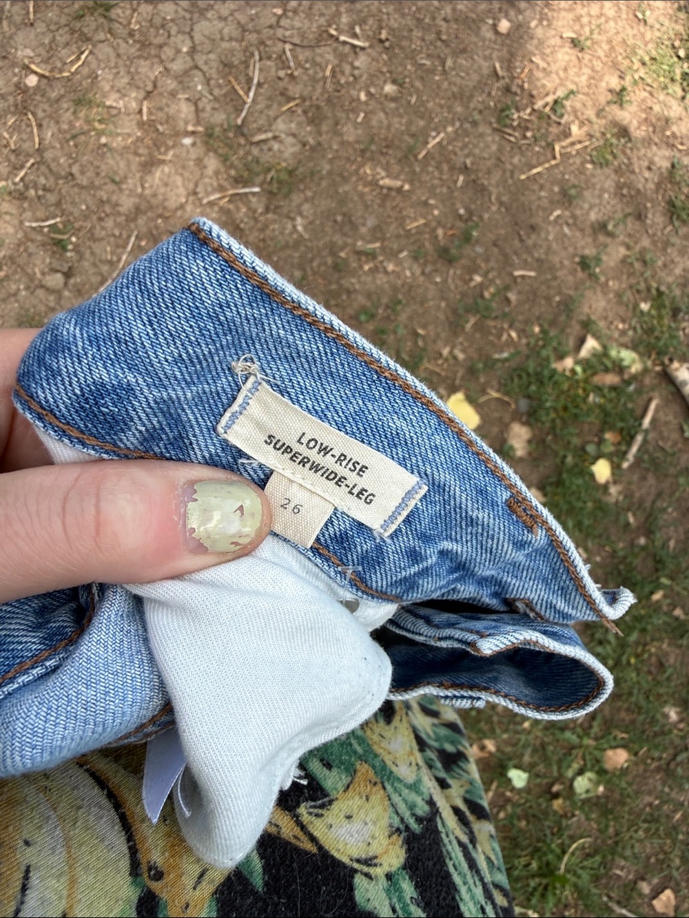 Madewell low rise super wide leg jeans - Picture 6 of 6